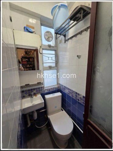 (油麻地)金海大廈 *鄰近巴士 小巴 港鐵 多個購物商場*